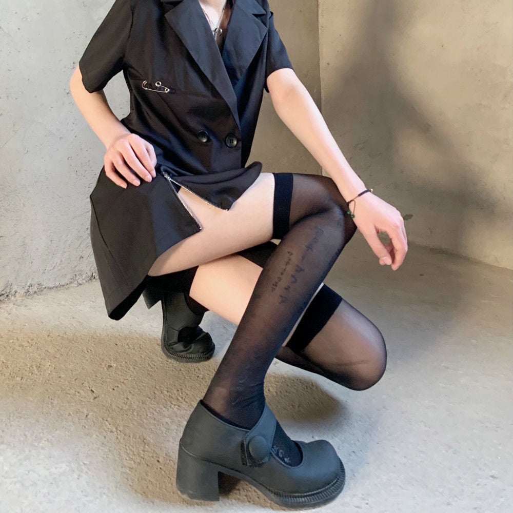 JAPANESE STOCKINGS SHOW LONG LEGS BLACK FASHION OVER-THE-KNEE SOCKS