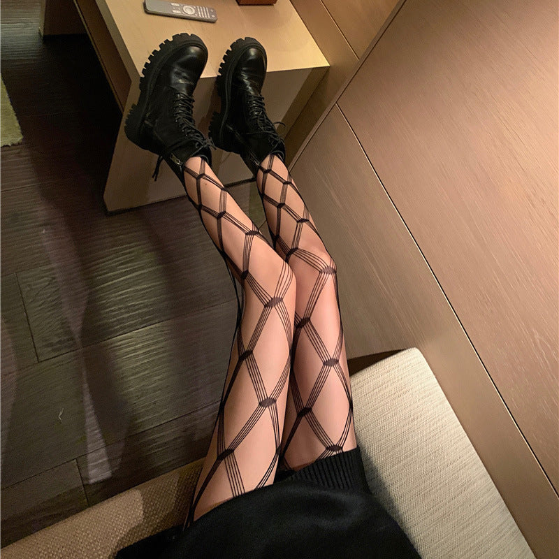 LINGGE FISHING NET STOCKINGS AND TROUSERS