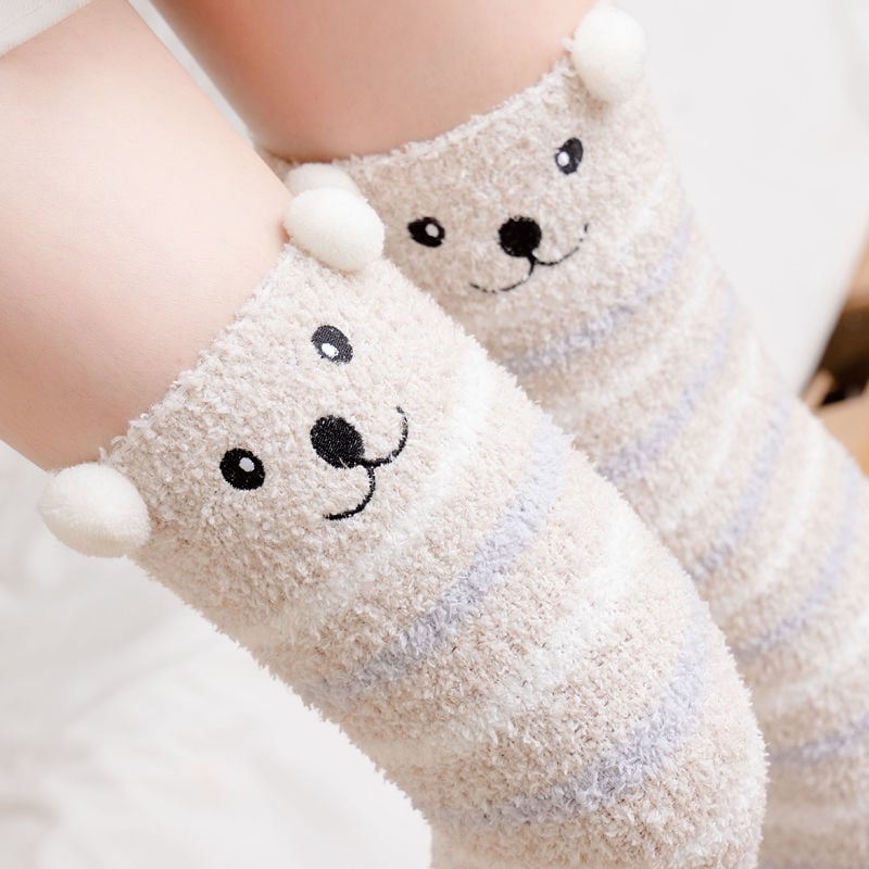 WINTER WARM KNEE THICK SOCKS FEMALE CORAL FLEECE WINTER LONG TUBE WAS THIN JK STUDENT CUTE BEAR HIGH TUBE SOCKS
