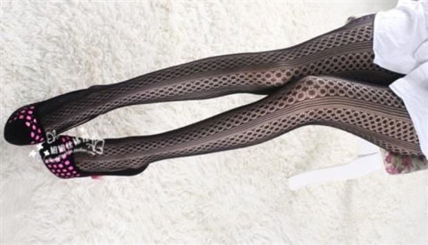 FASHION RETRO JACQUARD HOLLOW NET SOCKS SMALL MESH LACE STOCKINGS LARGE BOTTOMED PANTS PANTYHOSE