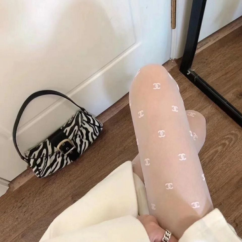 DOUBLE C LETTER FLOCKING STOCKINGS PANTYHOSE
