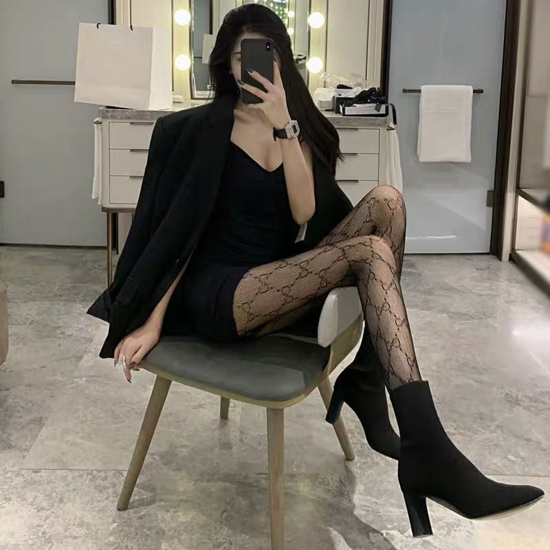 POPULAR LETTER SILK STOCKINGS RETRO INS FASHIONJK ENGLISH B-WORD BOTTOMED JUMPERS FISHING NET STOCKINGS