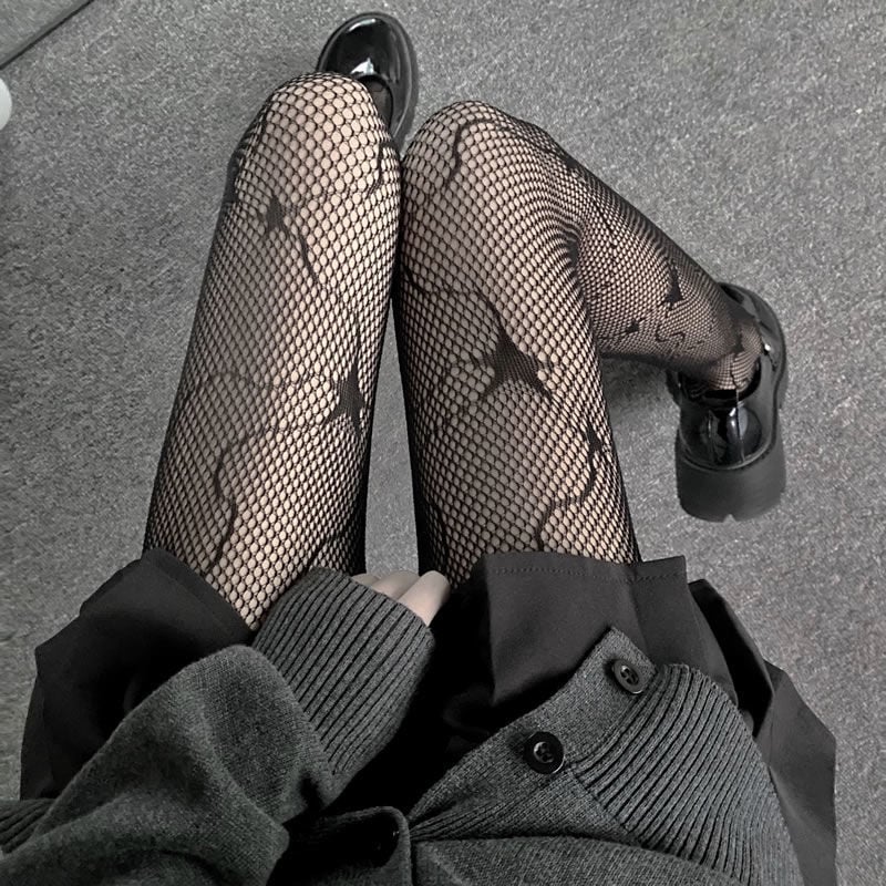 GIRL LOLITA SILK STOCKINGS DARK HOLLOW JK FISHING NET STOCKINGS THIN LEGS STAR TAIL LOLITA PANTYHOSE