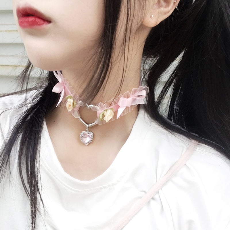 COLLAR CHAIN FEMALE NECKBAND LACE HOLLOW CUTE HEART GIRL TRENDY CLAVICLE CHAIN