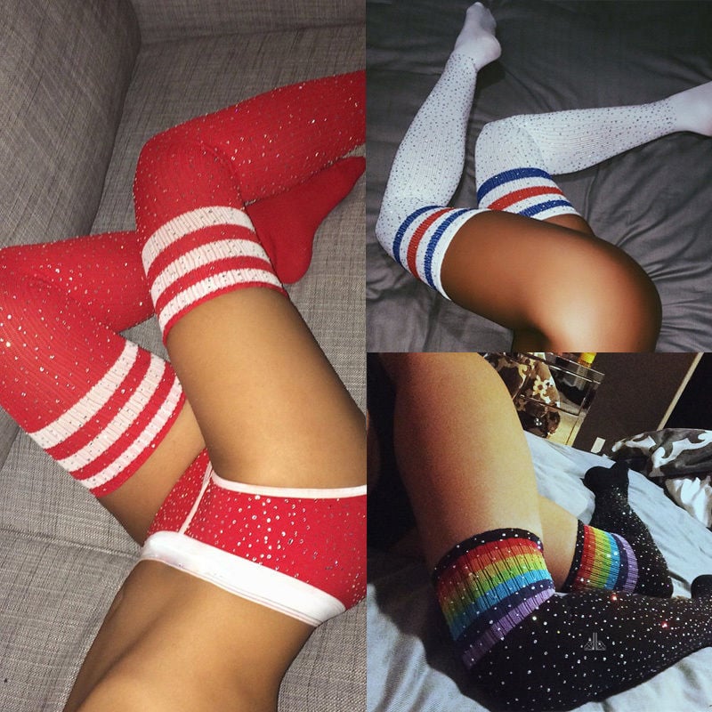 OVER-THE-KNEE HEAP SOCKS