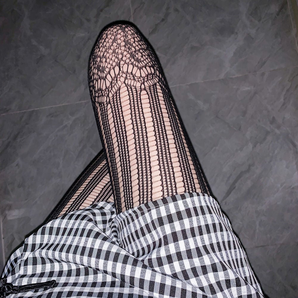 FISHNET BLACK STOCKINGS RETRO STRIPED HOLLOW LACE ONE-PIECE TIGHTS