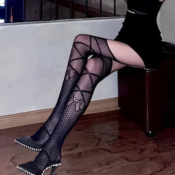 BOW FASHION BLACK LACE SUSPENDER INTEGRATED FISHING NET SOCKS