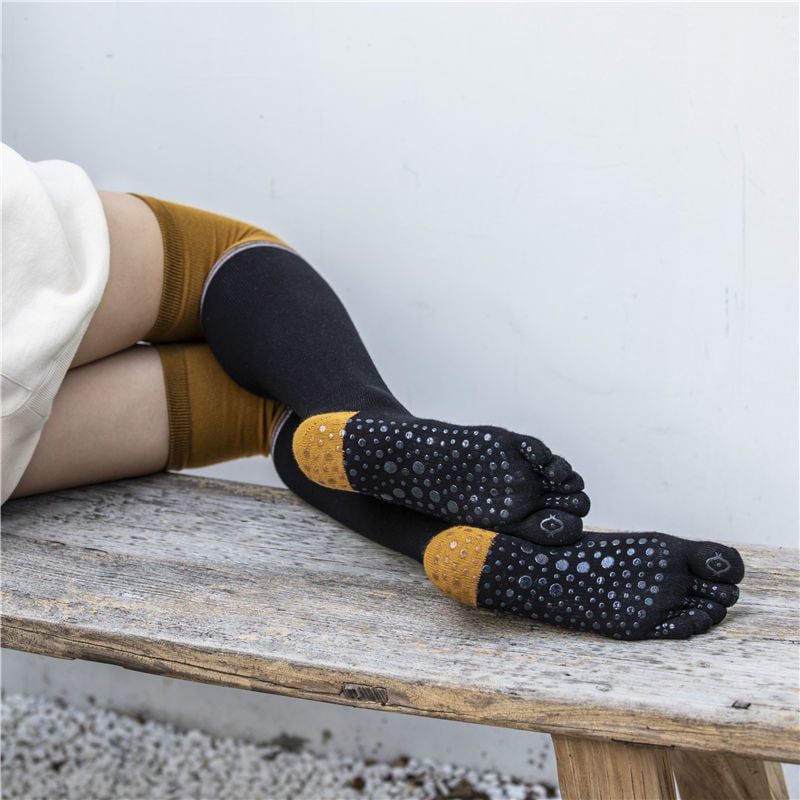 YOGA SOCKS LONG TUBE PROFESSIONAL YOGA SOCKS LONG TUBE PILATES YOGA OVER THE KNEE NON-SLIP FIVE-FINGER SOCKS