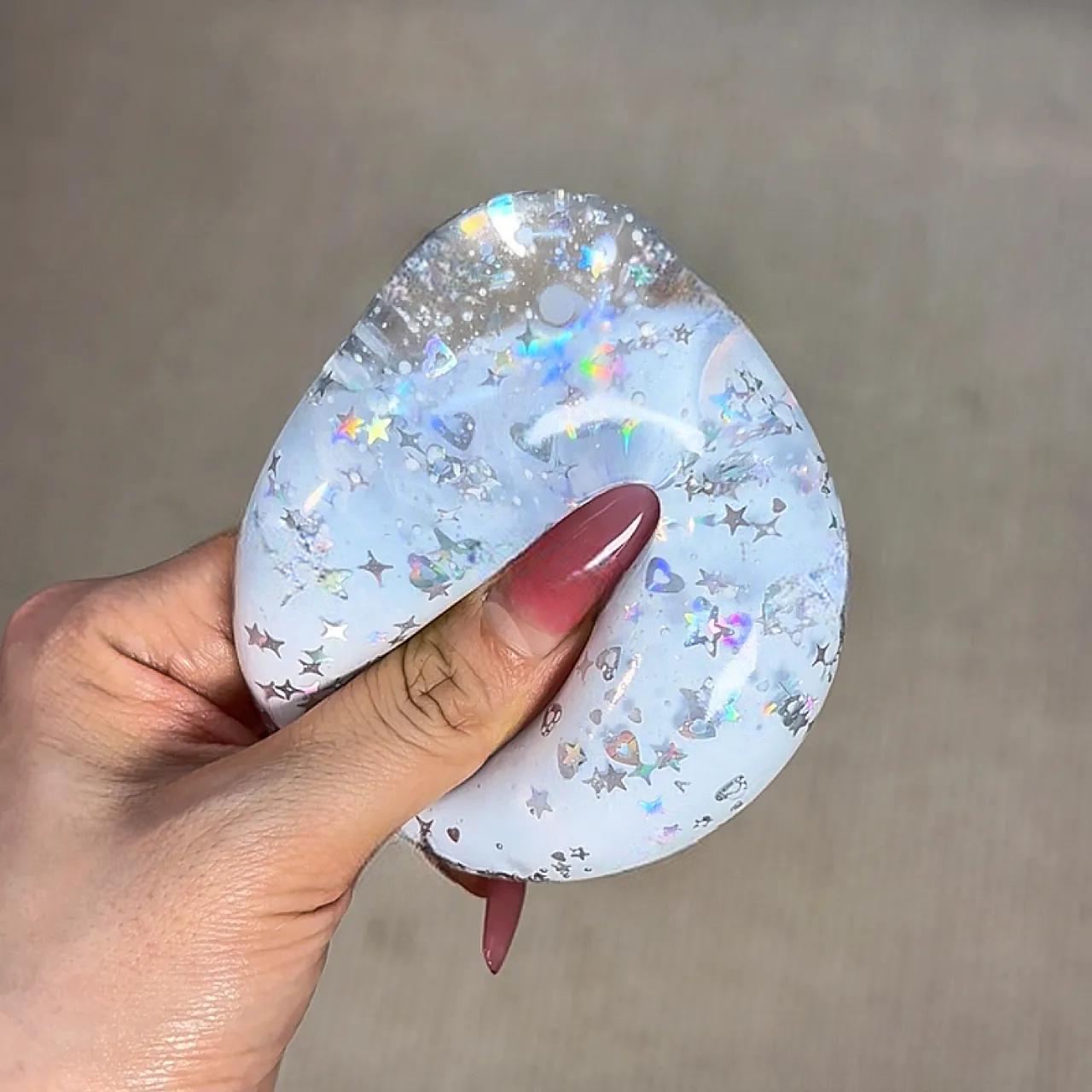 QUICK-REBOUND LAYERED LIQUID SAND STRESS BALL